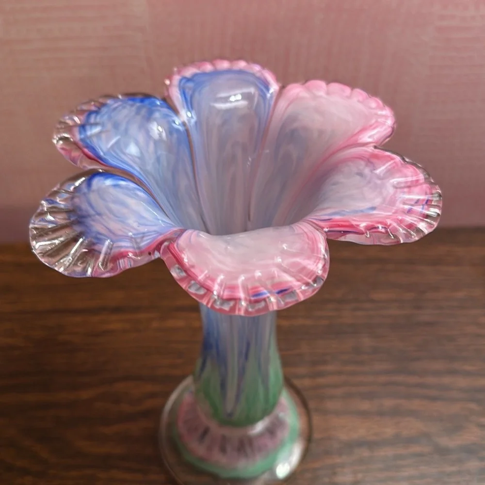 Vintage Art Glass Hand Blown 6” Vase
